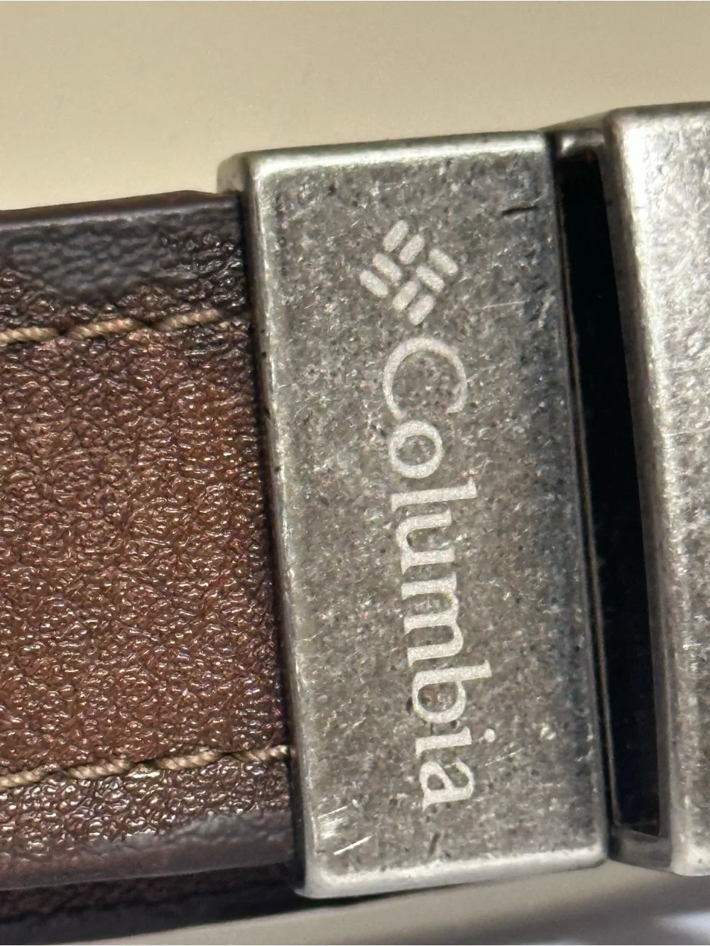 Columbia. Brown Leather Belt with Brushed Silver Buckle